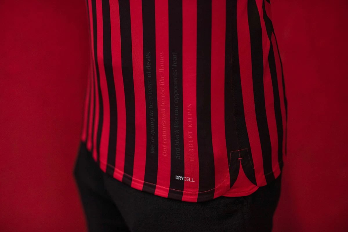 样支撑了峰 样支撑了峰